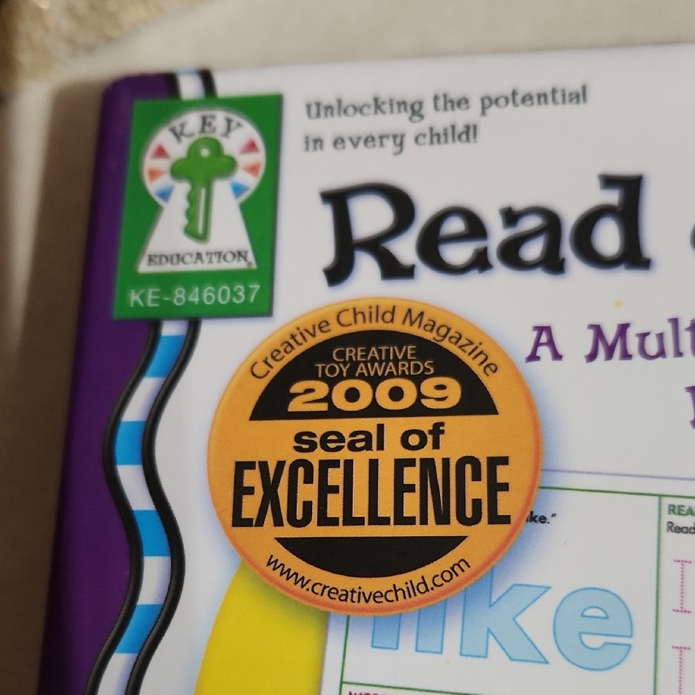 Read & Write 1st Words Learning Kit - Picture 2 of 5
